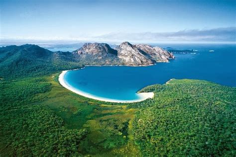 Wineglass Bay Tasmania ~ Travellocus