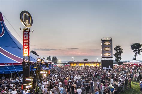 Lowlands 2016 minder goed bereikbaar vanuit Amsterdam | Festileaks.com