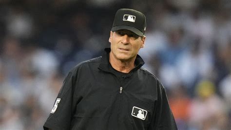 Umpire Ángel Hernández Loses Lawsuit Alleging Racial Discrimination in MLB - Archysport