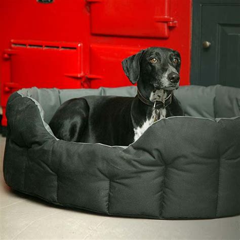 P&L Country Dog Waterproof Dog Bed - Oval | UK Made