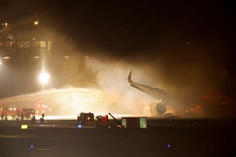 Japan crash marks test of how new carbon jets cope in a disaster | Reuters