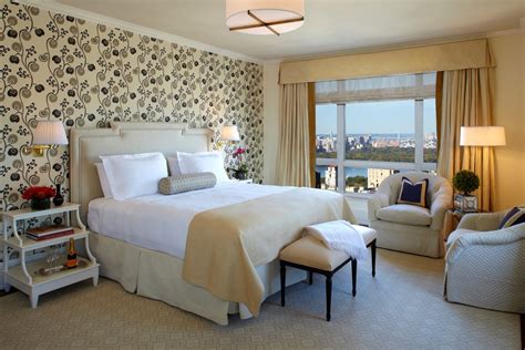 The Carlyle, A Rosewood Hotel, - Hotel Review - Condé Nast Traveler