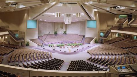 Church Sanctuary Lighting Ideas [Complete Guide] – eDecorTrends