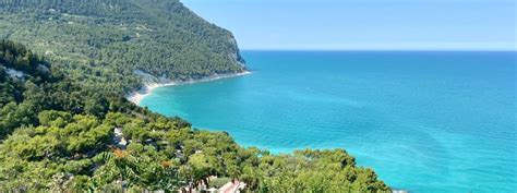 10 Best Beaches in Le Marche, Italy - Le Marche beaches - Italy Best