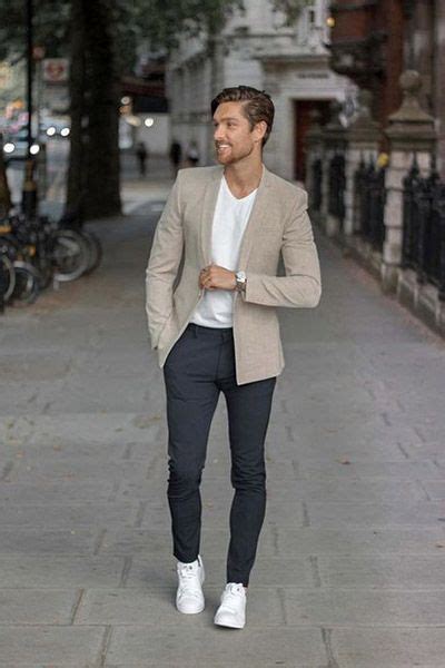 Smart Casual for Men: Dress Code Guide & Outfit Inspiration • Styles of Man | Mens smart casual ...