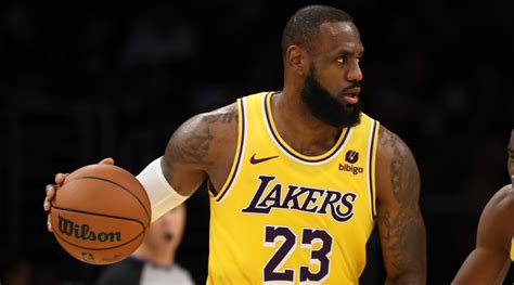 LeBron James Jersey Number Change: Why Did Lakers Star Switch From 6 to ...