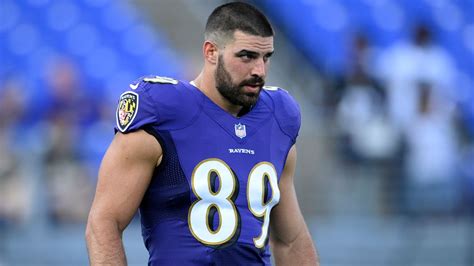 Mark Andrews: Baltimore Ravens tight end signs four-year contract ...