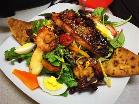 TrucVy-Zoe's Zone: Salmon & Shrimp Teriyaki Salad with Balsamic ...