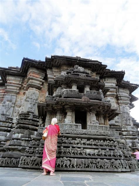 Belur-Halebid Tour - Images WorthvieW