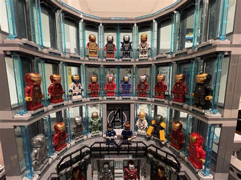 Complete Iron Man Hall of Armor MOC : r/lego