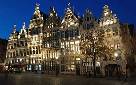 Grote Markt in Antwerp. I absolutely love Belgian/Dutch architecture. Took this last year while ...