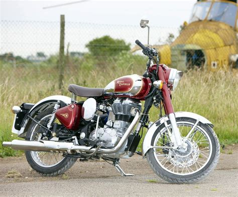 ROYAL ENFIELD CLASSIC CHROME 500 (2011-Present) Specs, Performance & Photos - autoevolution