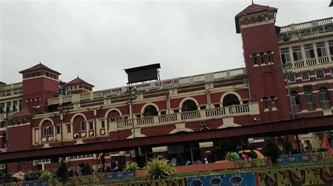 Howrah Railway station... - YouTube