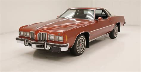 1977 Pontiac Grand Prix | American Muscle CarZ