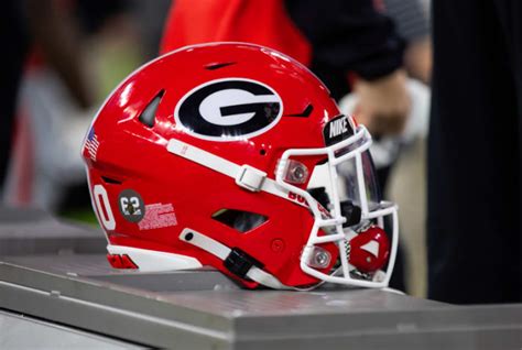 Georgia Football Recruiting: Five-Star Prospect Elyiss Williams Picks ...