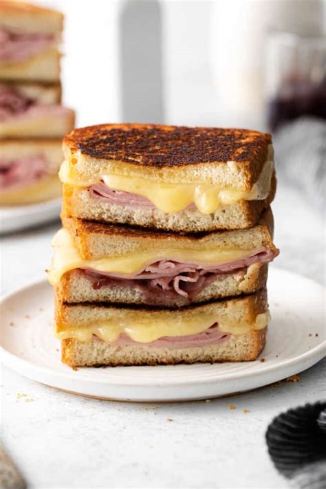 Grilled Ham and Cheese - The Cheese Knees