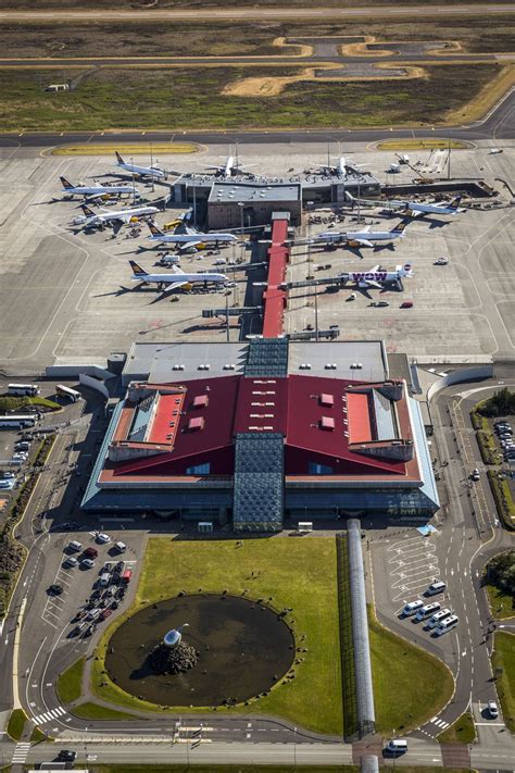 Traffic at Keflavik International Airport continues to rise | Isavia