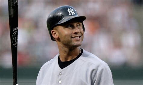 Derek Jeter Ethnicity, Age, Wiki, Wife, Net worth, Bio