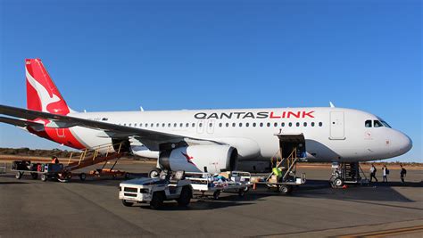 Mixing the fleet – Network brings the A320 to Qantas – Australian Aviation