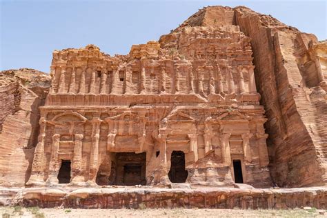 How to visit Petra in Jordan PLUS some Petra history