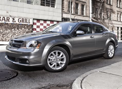 The 2014 Dodge Avenger Is Not Throwing Shade At Its Twin | Gaywheels