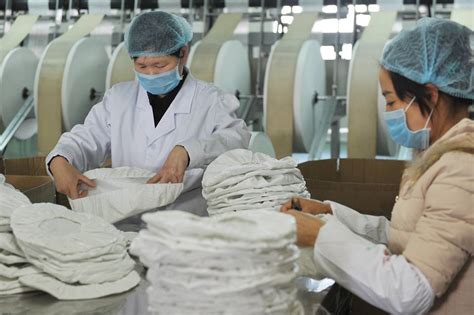 China Manufacturing Rebounds in March - WSJ