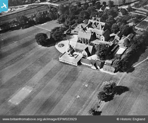 epw023929 ENGLAND (1928). St George's School, Harpenden, 1928 | Britain ...