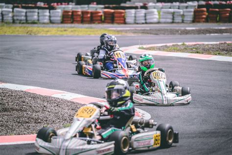 How Old Do Kids Need to Be to Drive a Go-Kart? – FLOW RACERS