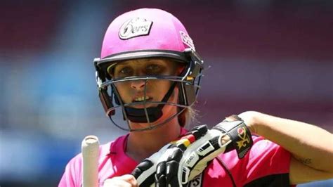 Ashleigh Gardner suffers 7th career concussion scare during WBBL ...