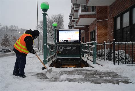 NYC region battered by 8-plus inches of snow