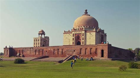 Top 20 Places for One Day Trip From Delhi