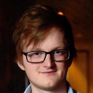 Grian - Age, Family, Bio | Famous Birthdays