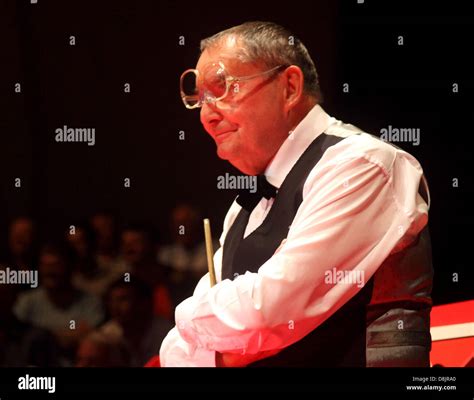 Ray Reardon Snooker High Resolution Stock Photography and Images - Alamy