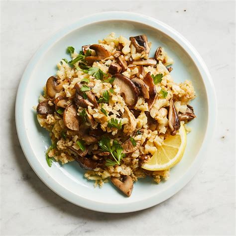 Mushroom-Cauliflower Risotto Recipe - EatingWell