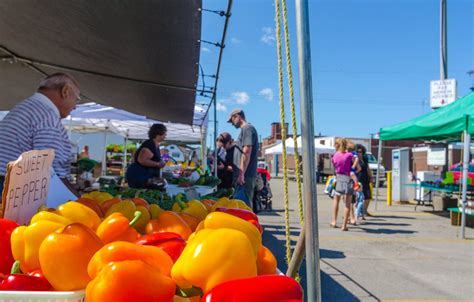 Ottawa Street Farmers' Market - Tourism Hamilton