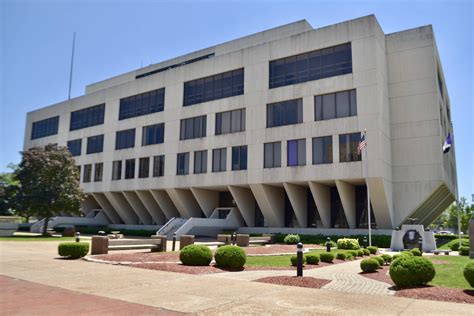 Bids for Will County courthouse demolition go from $950,000 to $2.5 ...