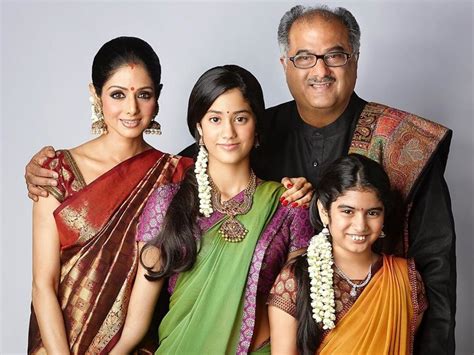 Sridevi family photo: [PHOTO] Late Sridevi's family picture with Janhvi ...