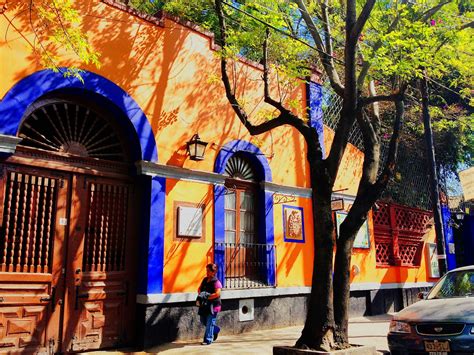 Best Neighborhoods in Mexico City – Coyoacán!