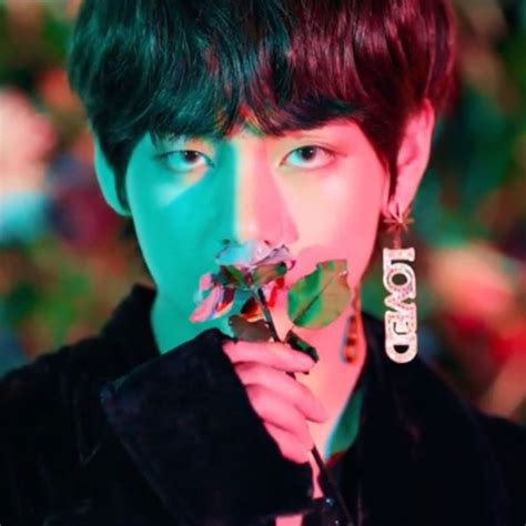 Stream Singularity - Taehyung (BTS V) by taehyungstar | Listen online ...