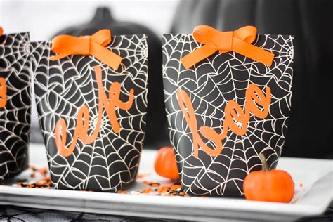 Simple Halloween Party Favors - Everyday Party Magazine