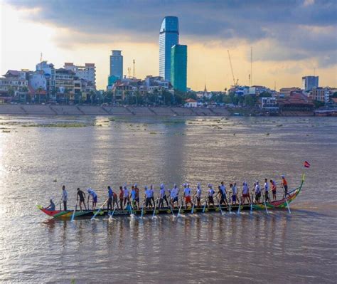 Water festival unique happening in Cambodia - Cambodian Travel Partner