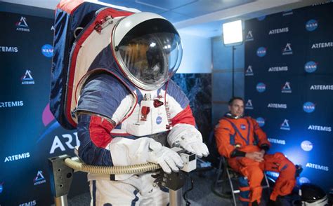 Spacesuits Aren't Ready For NASA Astronauts To Return To The Moon : NPR