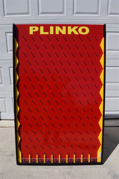 Plinko Game 4' x 6' — Giant Plinko Game — Carnival Depot