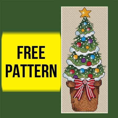 Free cross stitch pattern with Christmas tree designed by Nadezhda ...