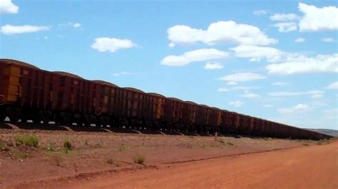 Iron ore Train Pilbara WA - YouTube