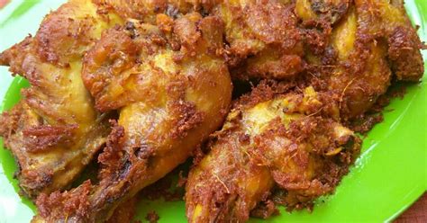 Resep Ayam goreng bumbu ungkep oleh Vivi Febriany - Cookpad