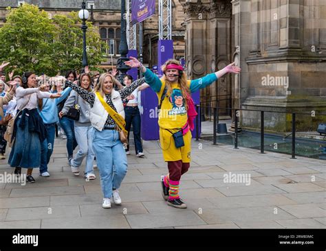 Edinburgh, Scotland, UK, 27th August 2023. Silent Disco: A large group ...