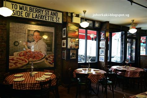 Lombardi's Pizza in NYC New York |Tony Johor Kaki Travels for Food · Heritage · Culture · History