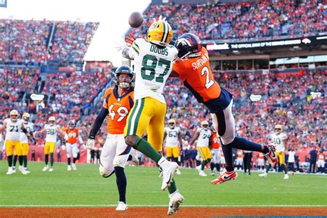 Denver Broncos avoid collapse in 19-17 win over Green Packers Packers ...