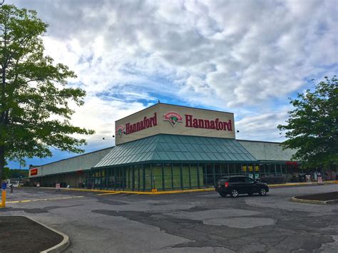 The Market Report: Look Inside: Hannaford - Kingston, NY